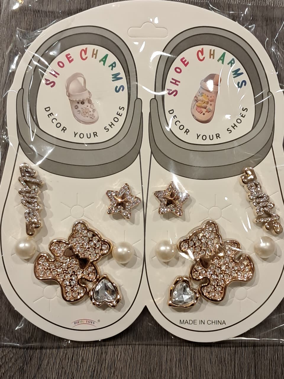 Gold Sylish Decorative Croc Charms