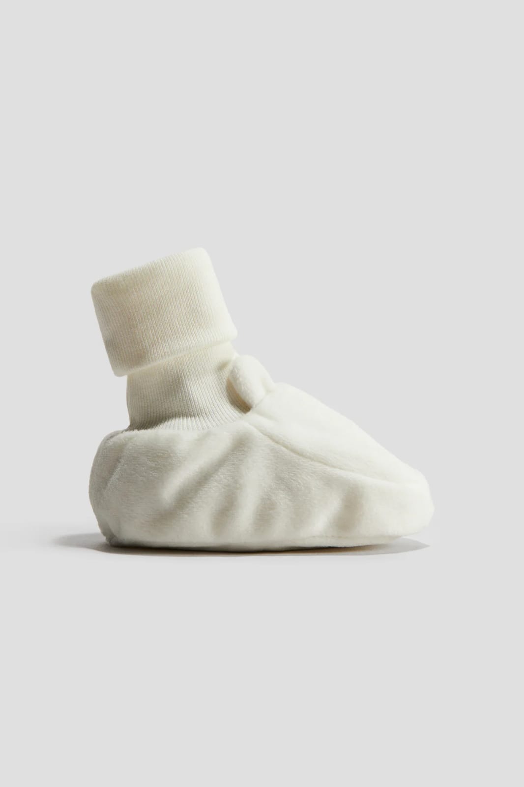 Tiny Tots Cream Plush Booties