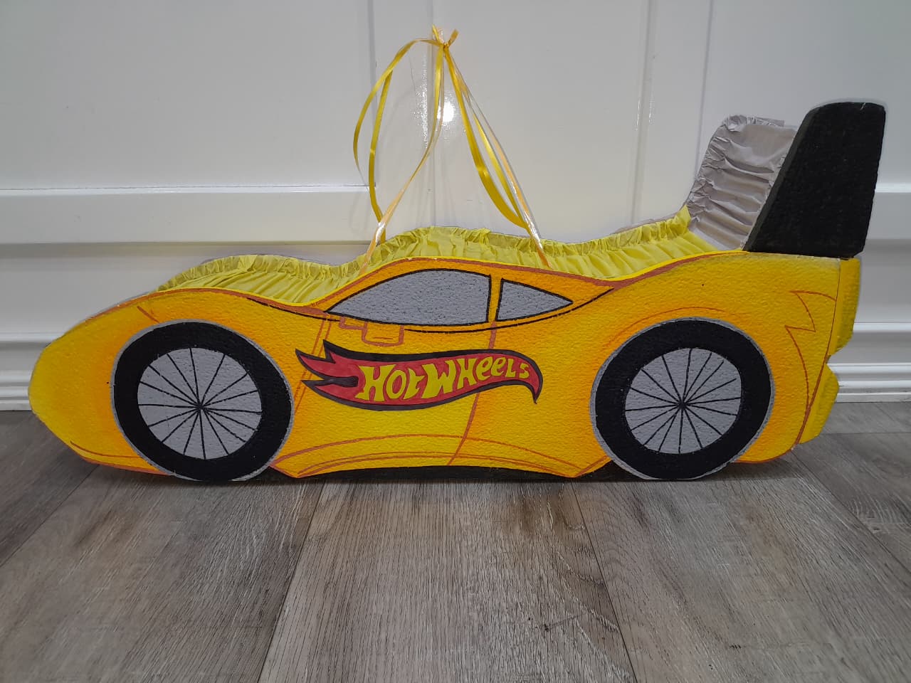 Hot Wheels Yellow Pinata