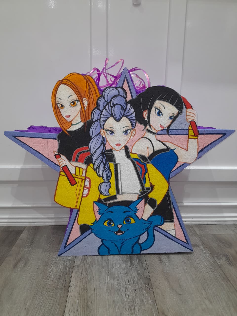 Kpop Demon Hunters Huntrix Pinata 2