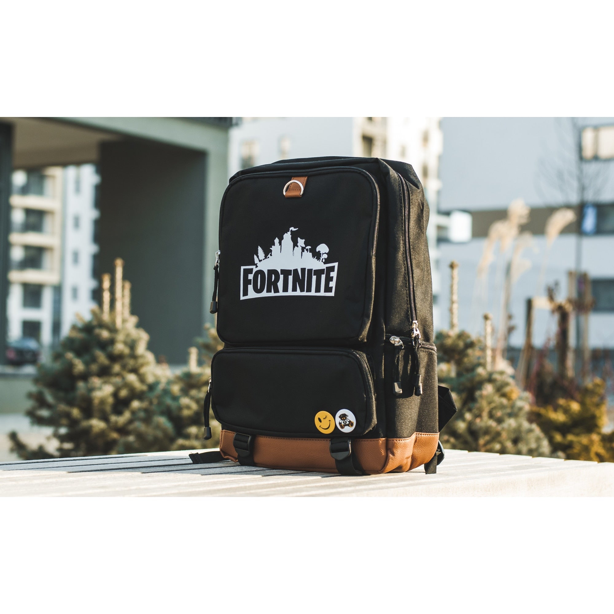 FORTNITE HIGH QUALITY BOOKBAG (17 inch)