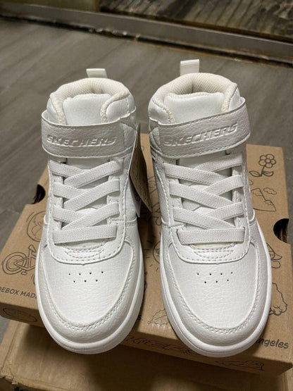 Skechers White Sneaker