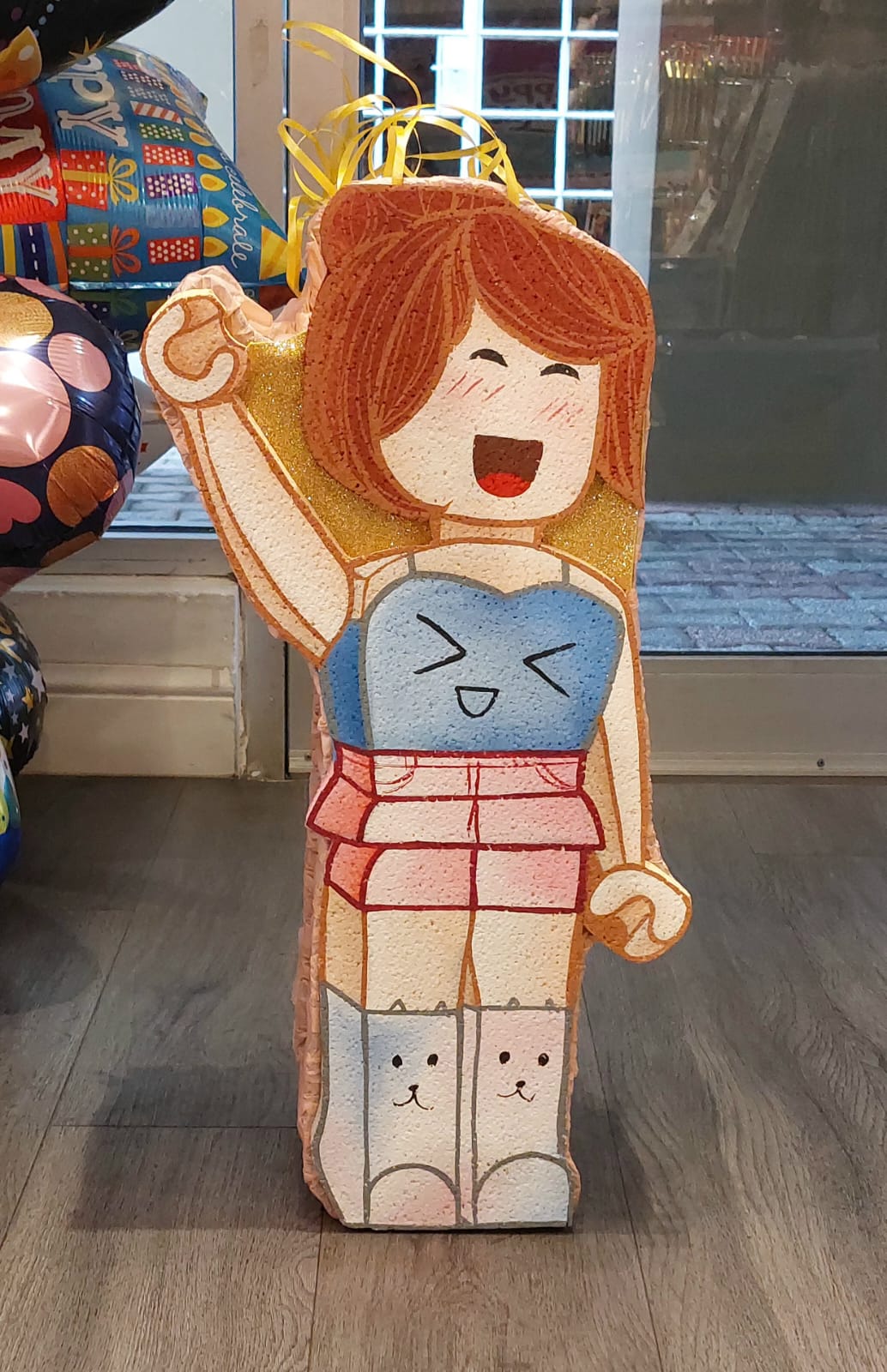 Roblox Girl  Pinata