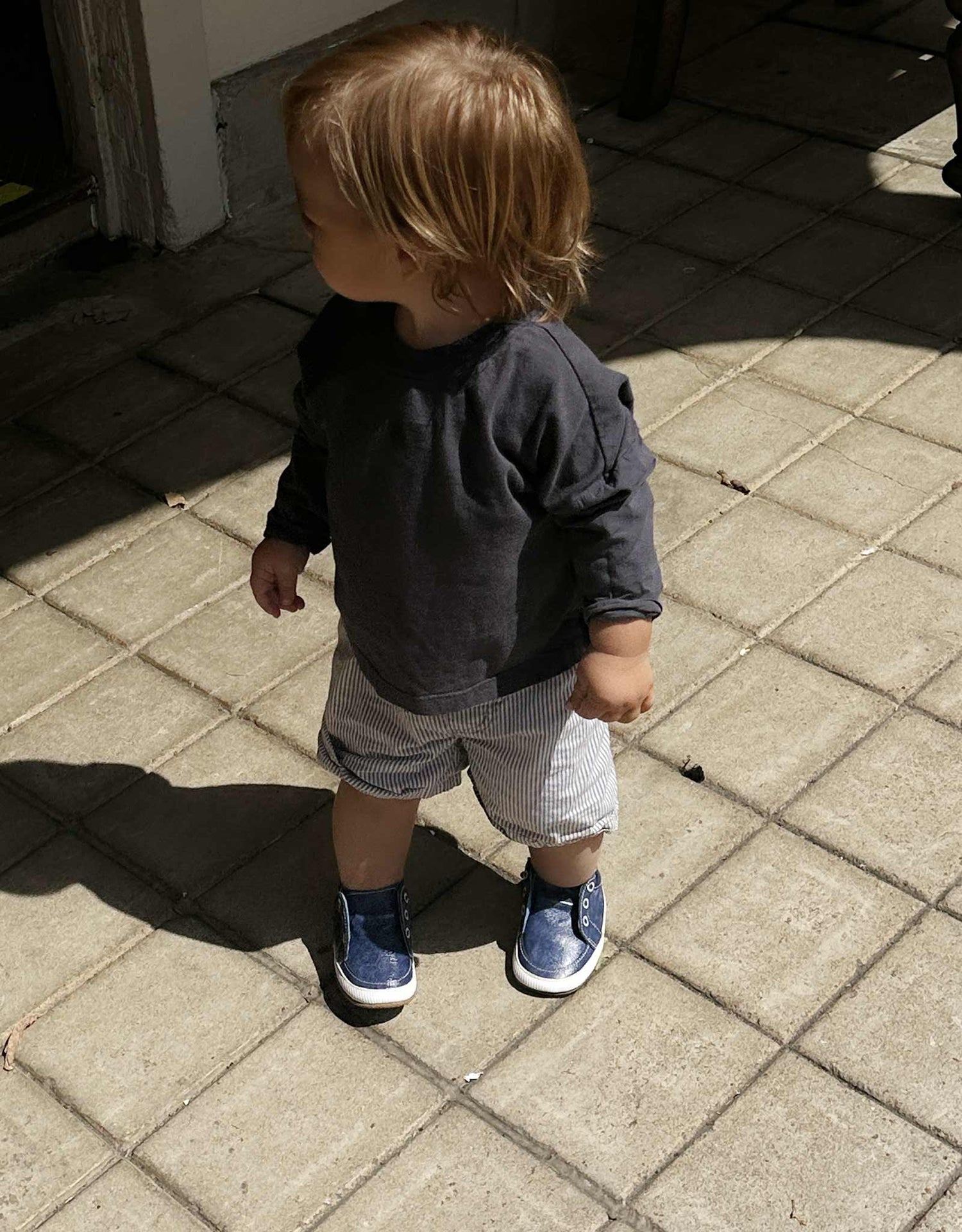 Robeez navy soft soles baby shoes